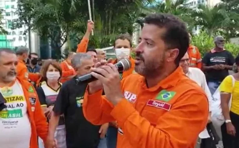 Bolsonaro debocha dos brasileiros, dizem petroleiros após novo aumento