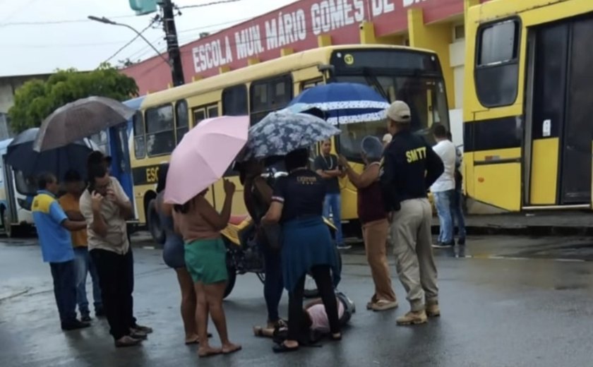 Professor é atropelado em frente a escola em União dos Palmares