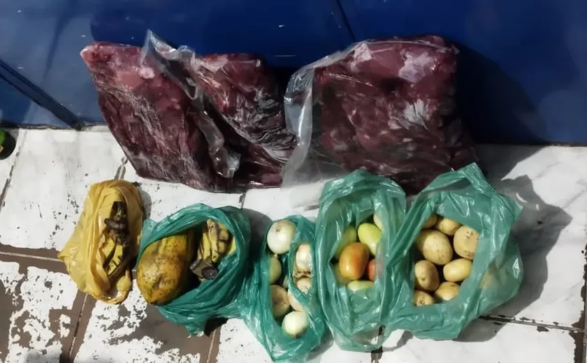 Vigilante é preso em flagrante ao furtar merenda escolar