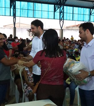 Prefeitura de Santana do Mundaú promove ações sociais no encerramento do Projeto Vivendo a Magia do Natal