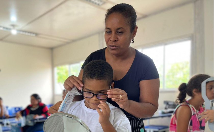 Programa Sua Vida Com Um Novo Olhar garante óculos de grau para estudantes da Branquinha