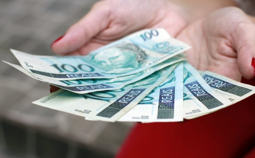 Bolsa Família é pago hoje a beneficiários com NIS de final 4