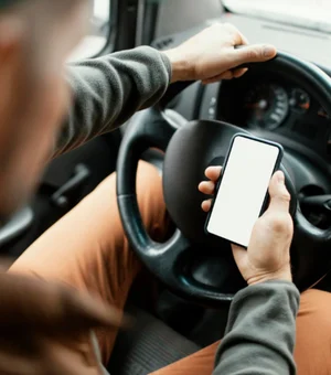 Motorista por app é preso suspeito de mostrar pênis à passageira durante corrida em Maceió