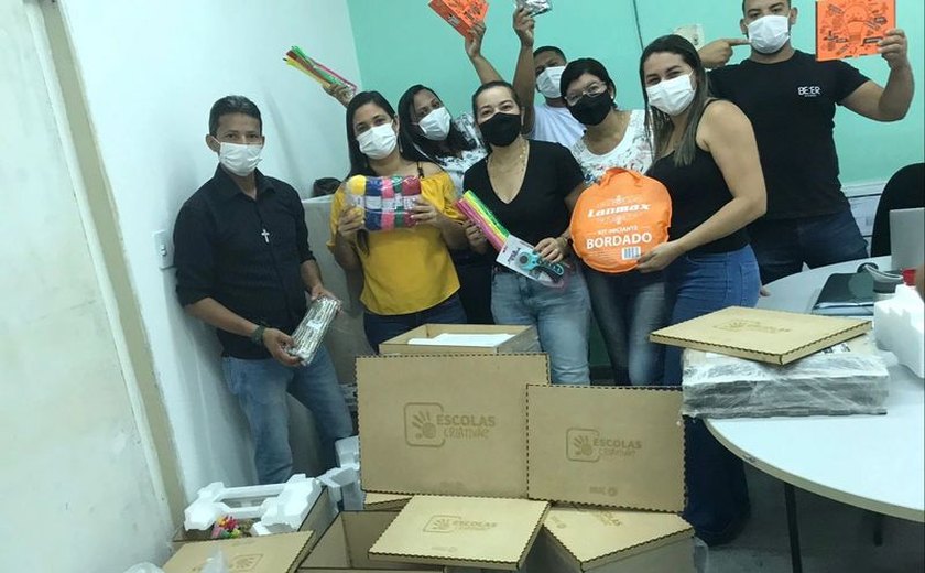 Única em AL a ser escolhida para integrar a primeira etapa do Programa, educação de Branquinha recebe kits das Escolas Criativas