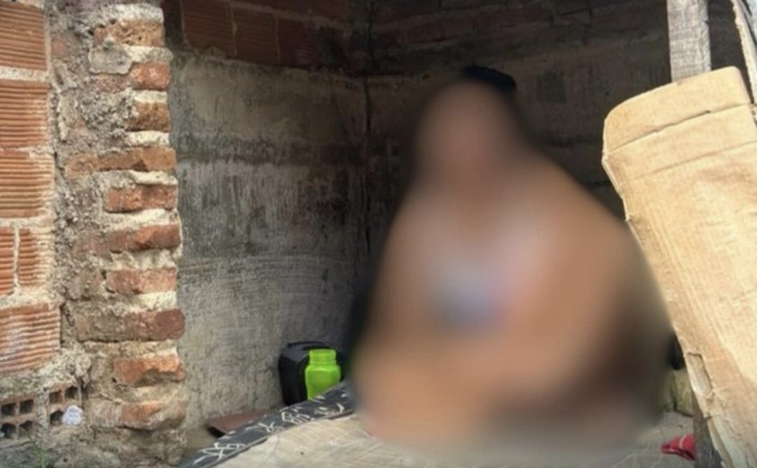 Homem é preso suspeito de torturar adolescente e mantê-la presa em casinha de cachorro