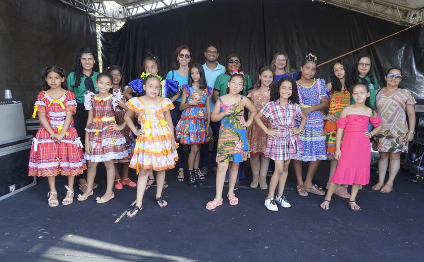 Apresentações das escolas municipais marcam abertura da Semana Graciliano Ramos em Palmeira dos Índios