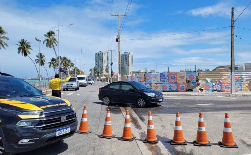 Corrida modifica o trânsito na orla de Jacarecica, em Maceió