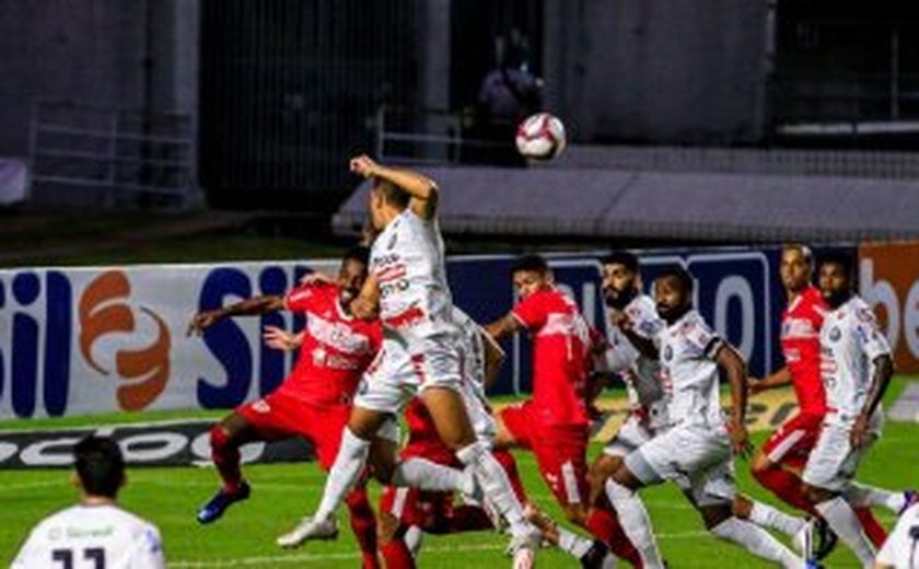 CRB e Operário-PR empatam no último jogo do primeiro turno da Série B