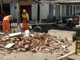 Prefeitura de Maceió retira barracas irregulares para construir novo galpão na Feirinha do Tabuleiro