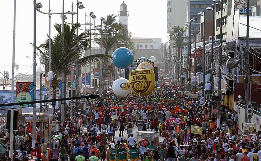 Salvador confirma cancelamento do Carnaval de rua em 2022