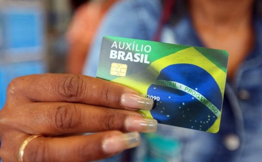 Pagamentos do Auxílio Brasil de setembro começam a ser pagos no dia 19