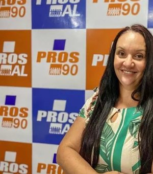 Pré-candidata vítima de atentado é transferida para hospital particular