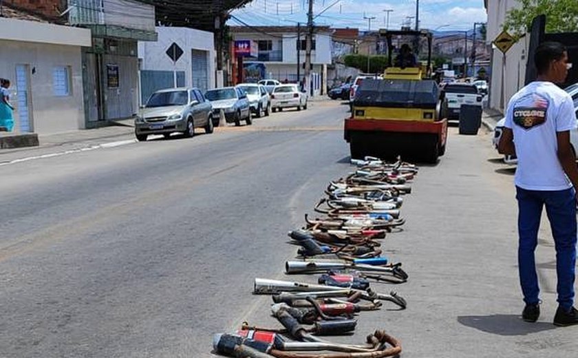 PM, Guarda Municipal e SMTT avançam Operação Sossego em União e destroem escapes apreendidos