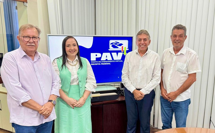 Prefeito de Branquinha solicita Ponto de Atendimento Virtual da Receita Federal para o município