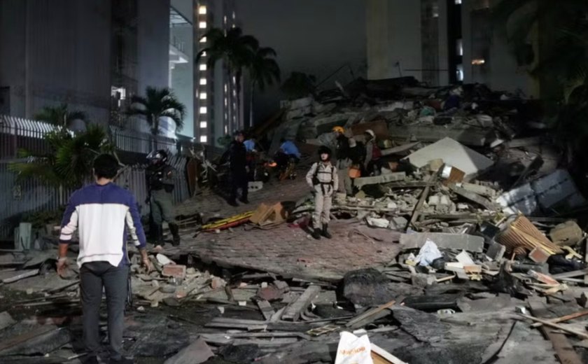Terremoto de magnitude 7,5 atinge Venezuela e derruba prédios em Caracas; há 32 mortos e 700 feridos