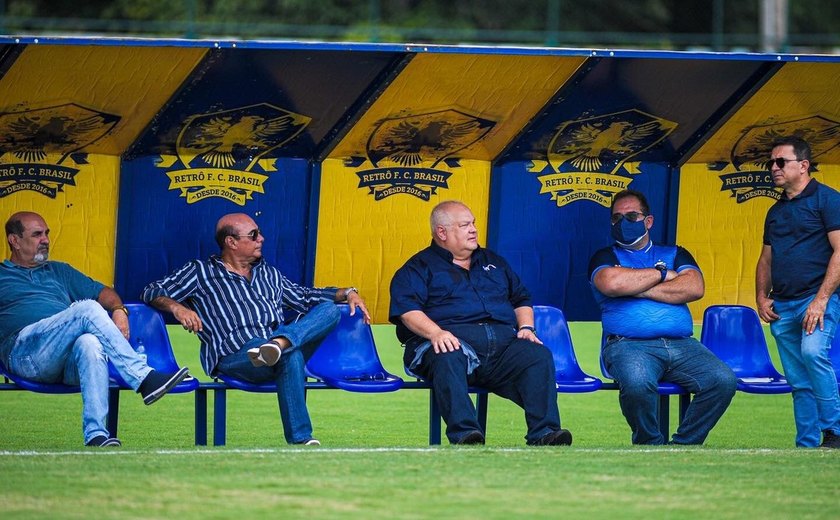 Direção do CSA marca presença em atividade da equipe no Recife