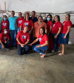 Prefeitura de Ibateguara encerra 2021 com entrega de casa e cestas básicas