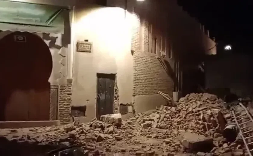 Número de mortos em terremoto no Marrocos passa de 2.000, diz governo