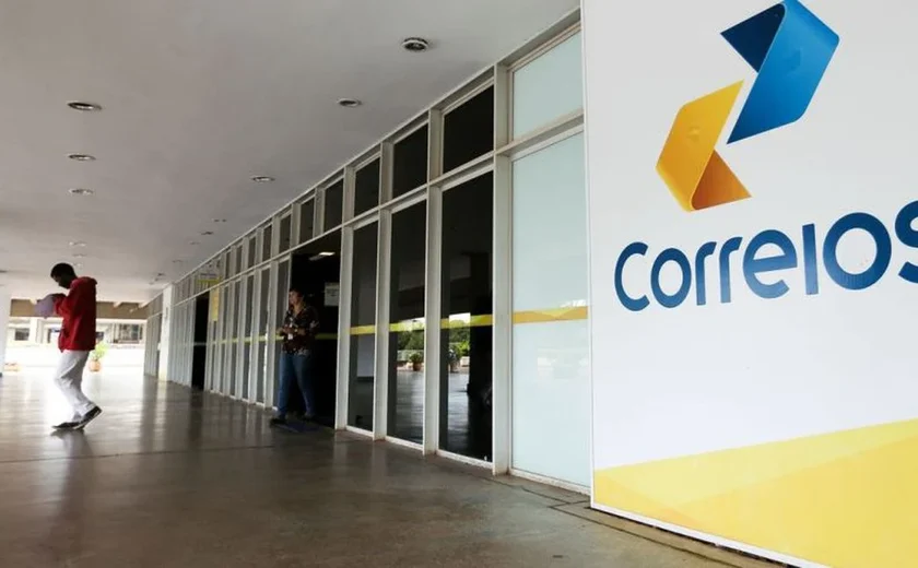 Correios irão leiloar 61 mil itens que não foram entregues aos destinatários