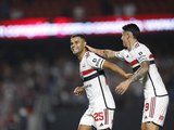 São Paulo vence e bota mais pressão no Cruzeiro