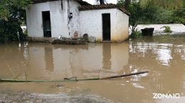 Com as fortes chuvas, o nível do rio Mundaú volta a subir e preocupa moradores de União dos Palmares
