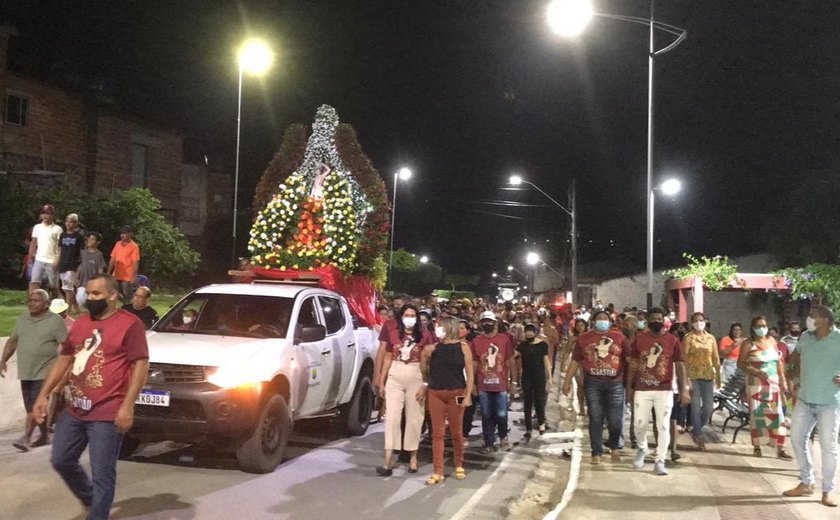 Cavalhada, leilão e procissão, marcam o encerramento dos festejos em honra a São Sebastião - padroeiro de Branquinha