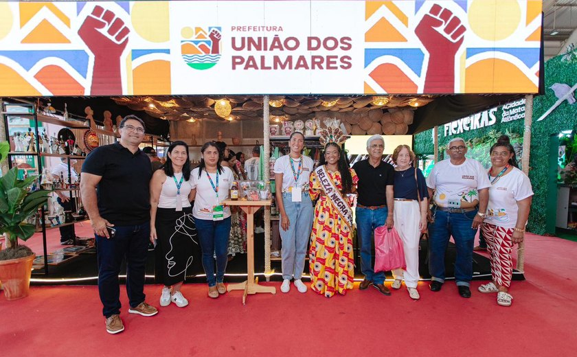 Governo Júnior Menezes investe no turismo e se destaca com grande estande de União dos Palmares na Feira dos Municípios