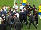 Anvisa invade campo e interrompe Brasil x Argentina para tirar argentinos que vieram da Inglaterra