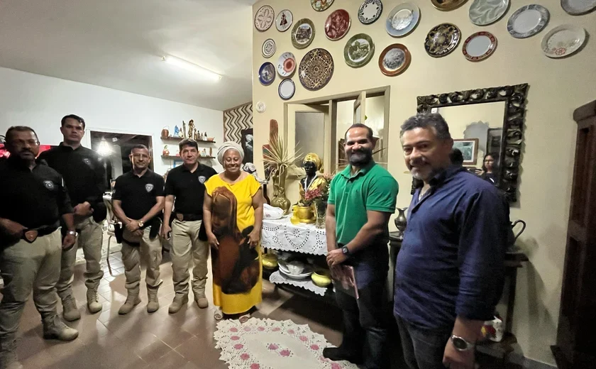 MPF realiza visita institucional à Mãe Neide na Serra da Barriga