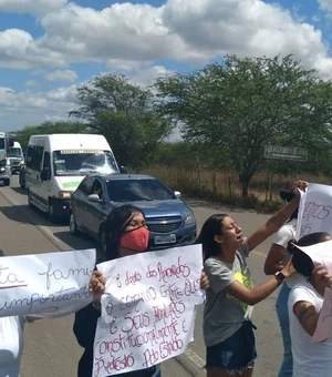 Mães e esposas exigem volta de visitas no sistema prisional e repudiam descaso do governo