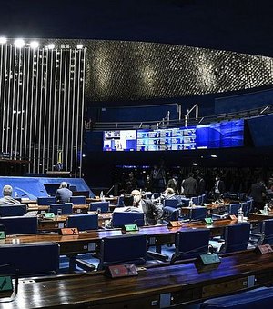 Senado aprova medida provisória que cria Auxílio Brasil