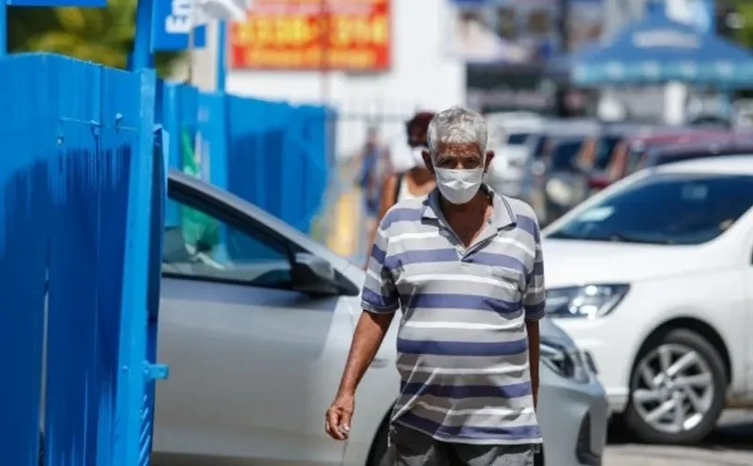 Políticos alagoanos comentam liberação do uso de máscaras em Maceió