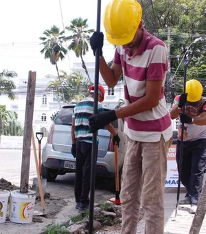 Infraestrutura inicia regularização das calçadas e acessibilidade no Centro de Maceió