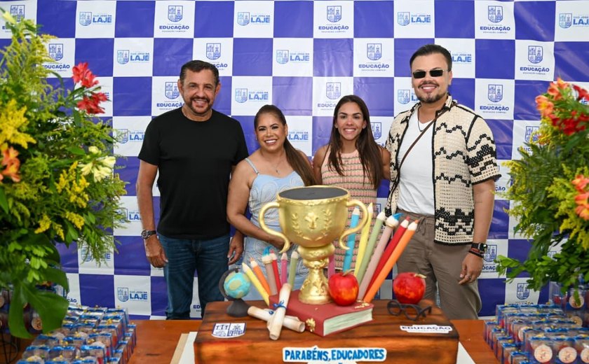 Prefeitura de São José da Laje realiza comemoração alusiva ao Dia do Professor