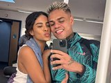 Após boatos de traição, atriz Bella Campos anuncia término de namoro com MC Cabelinho