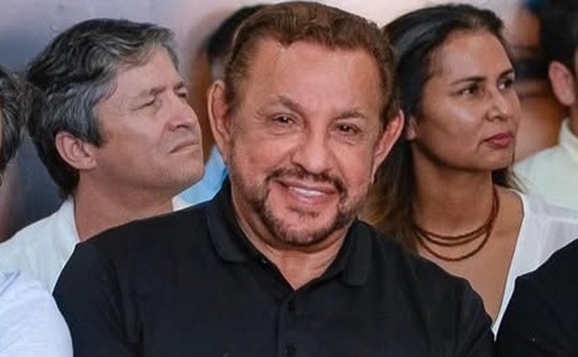 Neno da Laje celebra licitação para asfaltar estrada entre São José da Laje e Usina Serra Grande