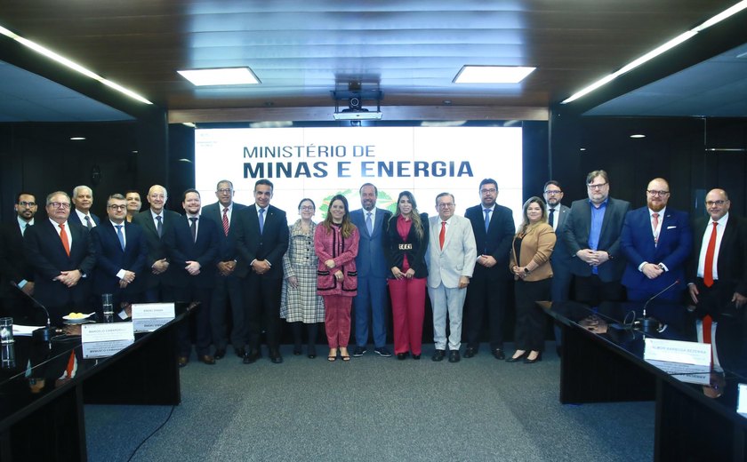 Governo de Alagoas discute matrizes energéticas no Fórum Nacional dos Secretários Estaduais de Minas e Energia em Brasília