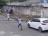 Jovem de 22 anos é brutalmente agredido por torcedores do CSA em Maceió