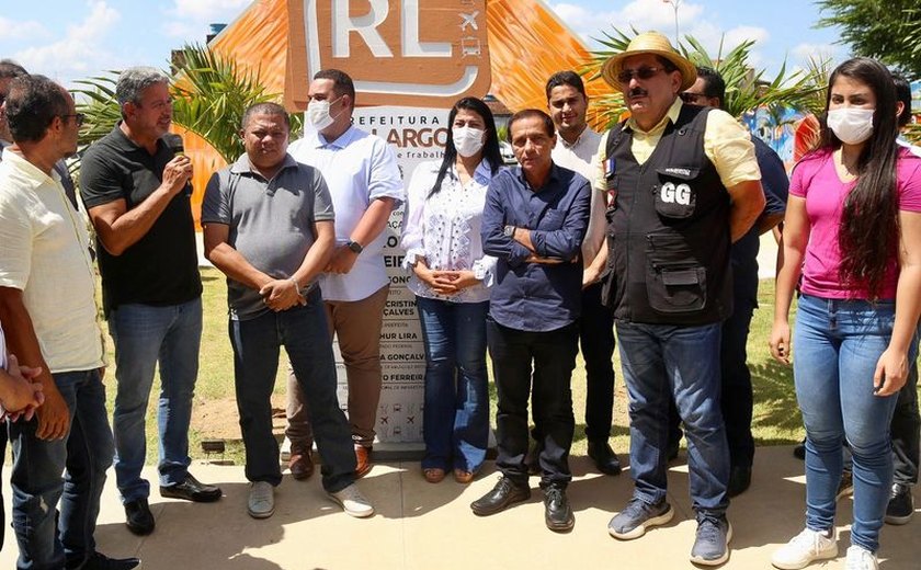 Praças inauguradas viram cartão postal no município de Rio Largo