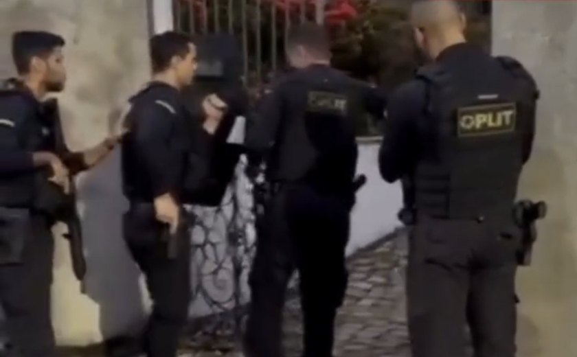 Suspeito de atirar em motorista de aplicativo na Jatiúca é preso com arsenal no Farol