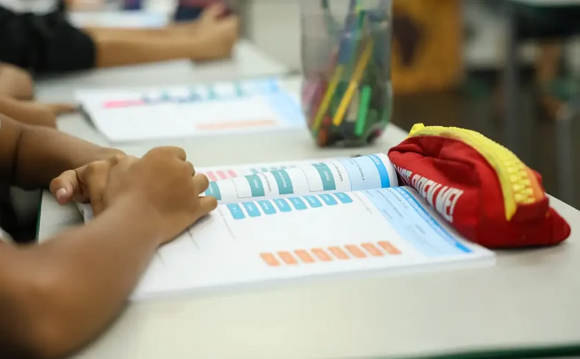Educação política passa a integrar currículo escolar brasileiro