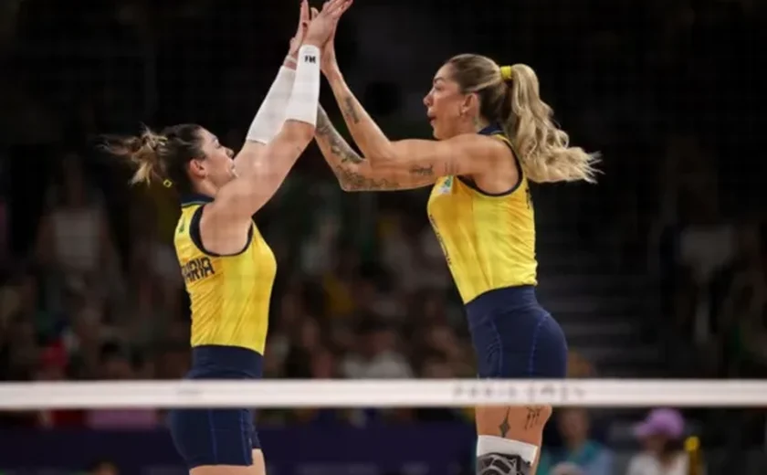 Brasil dá show e derrota o Japão no vôlei feminino