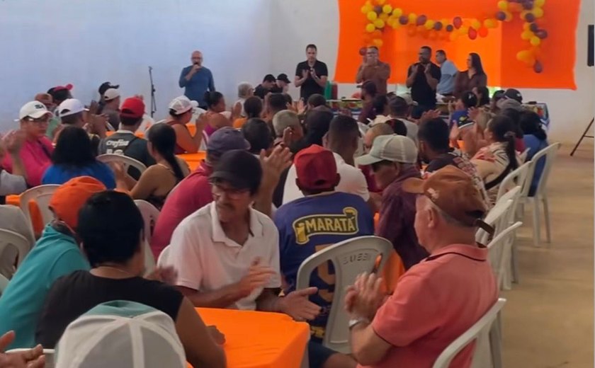 Café da manhã homenageia garis da Secretaria de Infraestrutura em União dos Palmares