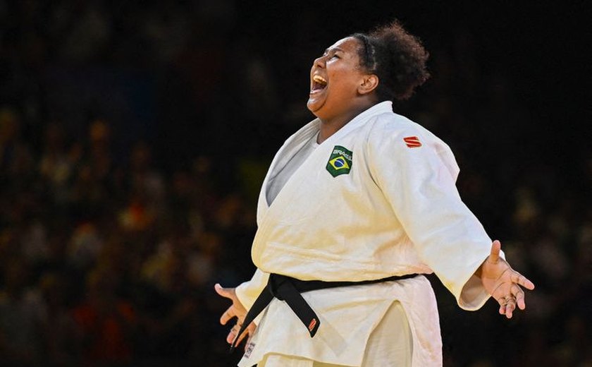 Judoca Beatriz Souza conquista o primeiro ouro brasileiro em Paris