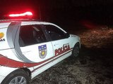 Dupla tenta roubar carro, não consegue e atira em motorista no Village Campestre