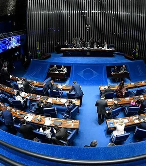 Senado aprova PEC da reforma eleitoral sem a volta das coligações