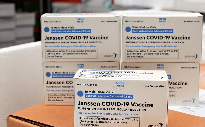 Governo Federal envia para Alagoas cerca de 30 mil doses da vacina Janssen nesta terça