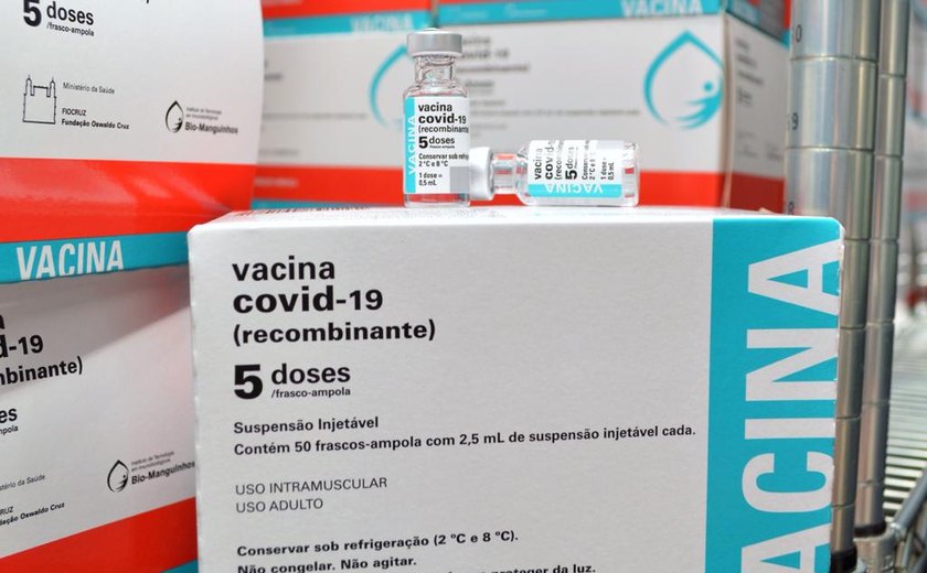 Alagoas recebe 4.250 doses da vacina AstraZeneca nesta segunda-feira (14)