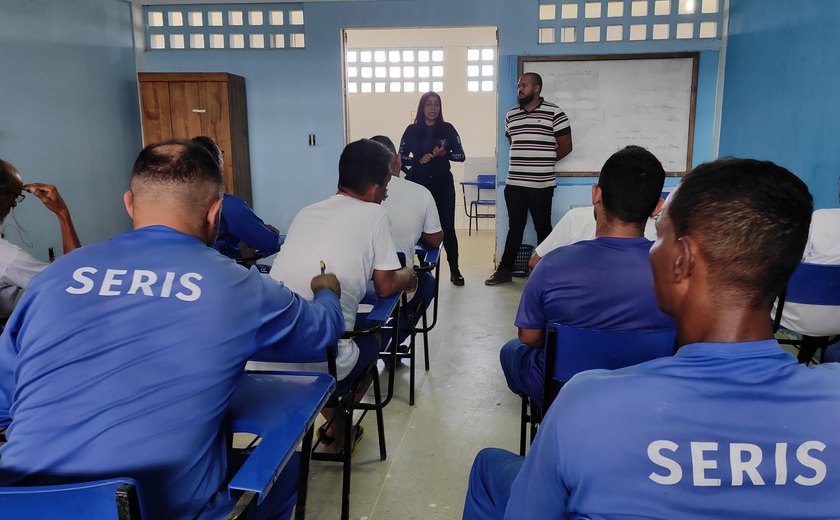 Reeducandos de Alagoas concluem formação em mecânico e pedreiro pelo Pronatec