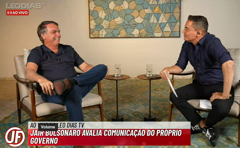Bolsonaro é questionado sobre prisão: “Tenho que enfrentar”